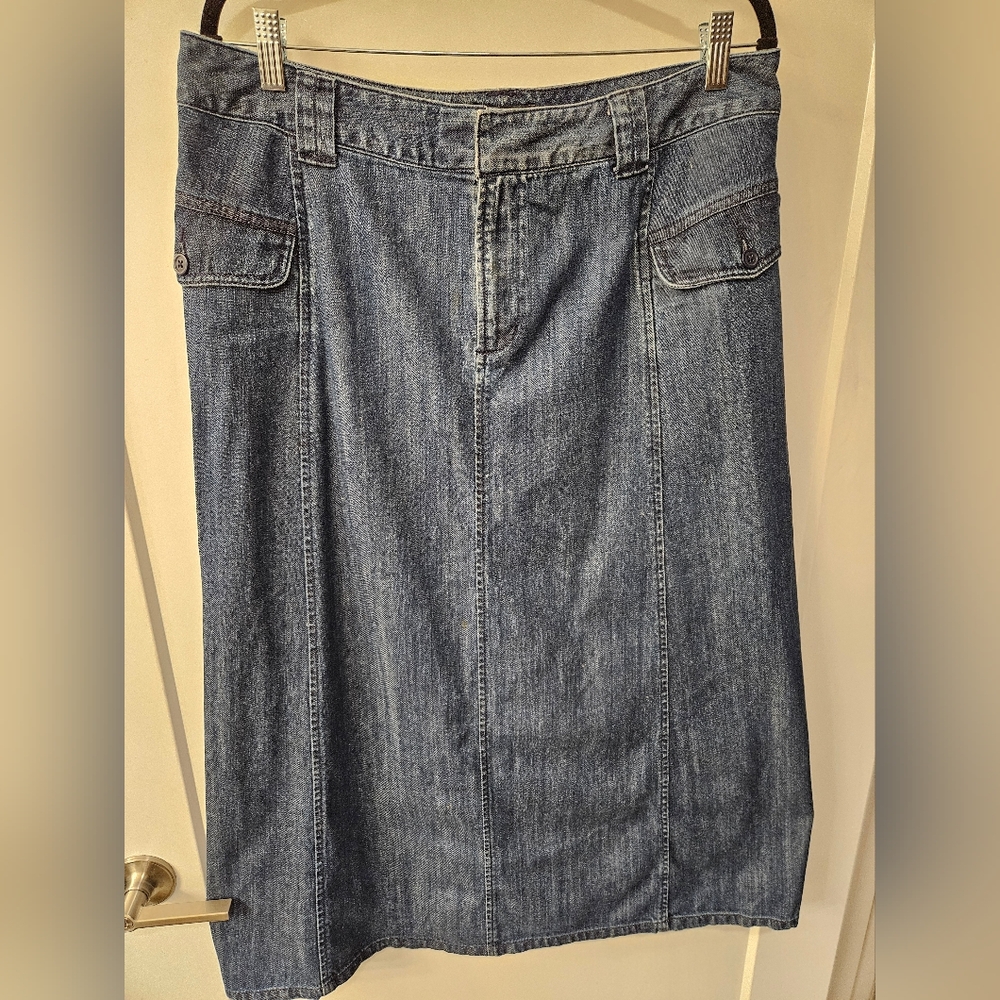 NWOT - Eddie Bauer Denim Midi Skirt - Size 12